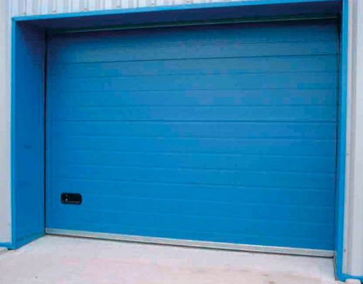 Panel 40mm / 50mm Bölümsel Açık Kapı Bölümsel Garaj Kapıları Yırtılma Karşıtı Toptan Dış Endüstriyel Galvanize
