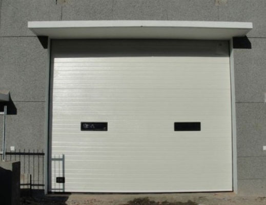 40mm 50mm Panel İzoleli Seksiyonel Kapılar 380V Galvanizli Çelik Garaj Kapısı