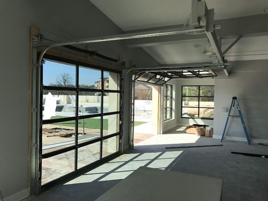 Şeffaf Cam Panel Alüminyum Çerçeve Garaj Kapısı Dikey/Yatay Açılış