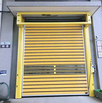 PLC Kontrollü Hız 220V Güç Tedarikçi Spiral Kapı 0,8m/s Kapama Üretim Tesisi Otomatik Çapraz Kapı