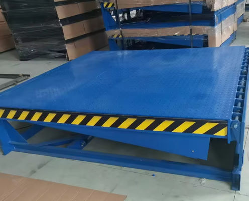 Güvenlik zincirleri ve el uzaktan kumandaları ile özelleştirilebilir toz kaplı / galvanizli yükleme iskeleti düzeleyicisi