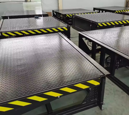 Güvenlik zincirleri ve el uzaktan kumandaları ile özelleştirilebilir toz kaplı / galvanizli yükleme iskeleti düzeleyicisi