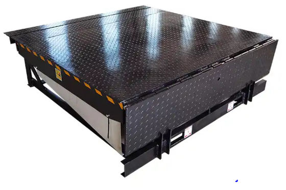 Özelleştirilebilir Güverte Yüksekliği Elektrikli Dock Kapı Düzleştiricileri Atölyesi Otomatik Dock Plate 25000-40000LBS Güvenli Tasarım