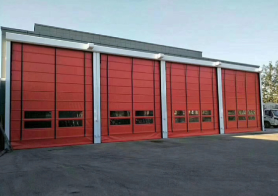 Fabrika Fiyatı Hızlı Endüstriyel PVC Depo/fabrika İç Mekan Hava Koşullarına Dayanıklı Yüksek Hızlı Kapı 304 Paslanmaz Çelik Malzeme Otomatik Çalışma