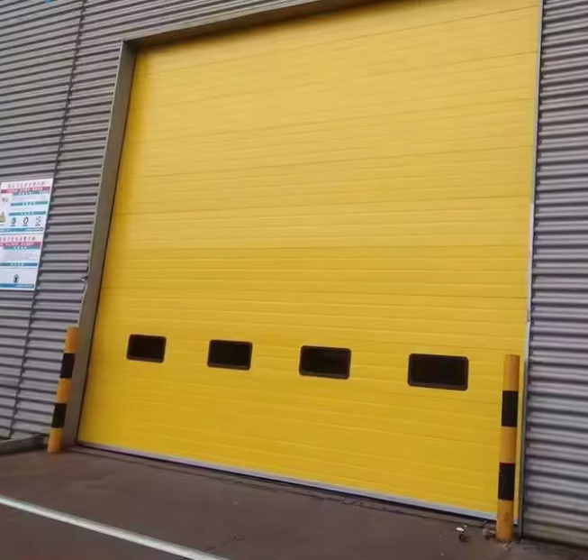 Çelik yalıtımlı kapılar polyurethane köpük yalıtımlı garaj için güzel tarz güvenlik