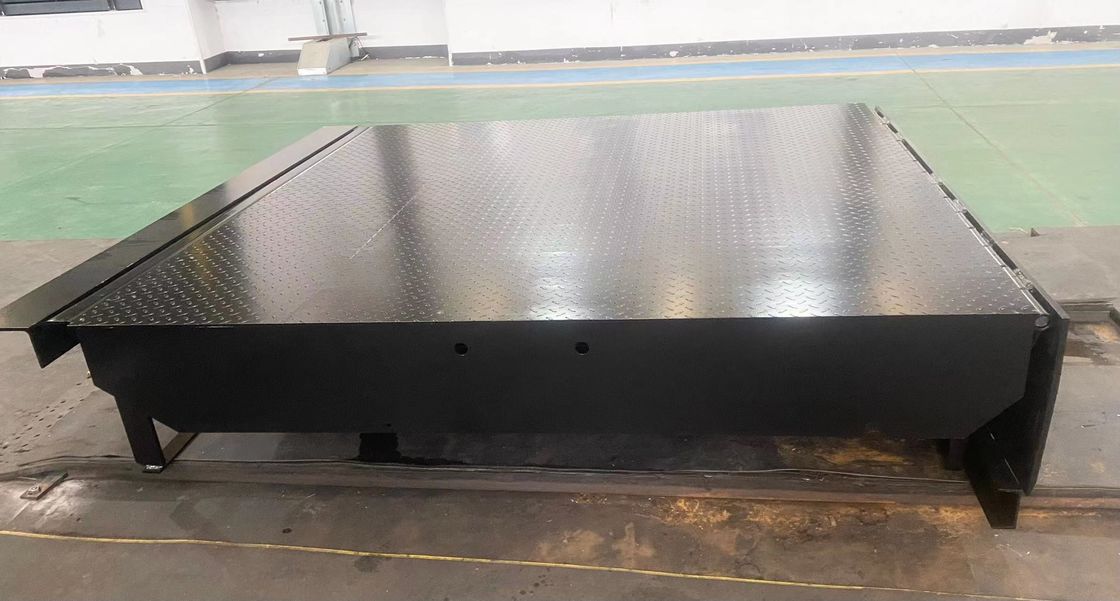 Dock Kapı Seviyleyicileri 25000-40000LBS Güvenli Tasarım Özel Atölyesi Otomatik Dock Plağı