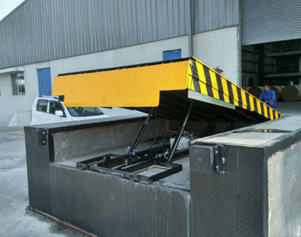 10000-20000 lbs yükleme rıhtım düzelticileri Galvanizli Çelik Güvenlik Çubukları ve Çubukları Sitede Montaj