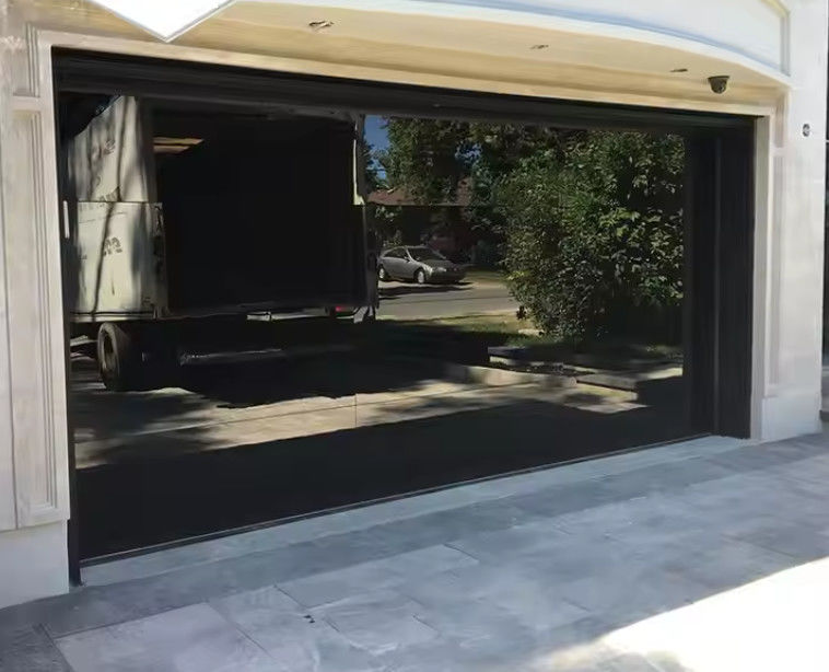 Yüksek Güvenlik Su geçirmezliği Sınıf 3 Cam Malzemesi Performansı ile Şeffaf Bölmeli Garaj Kapısı