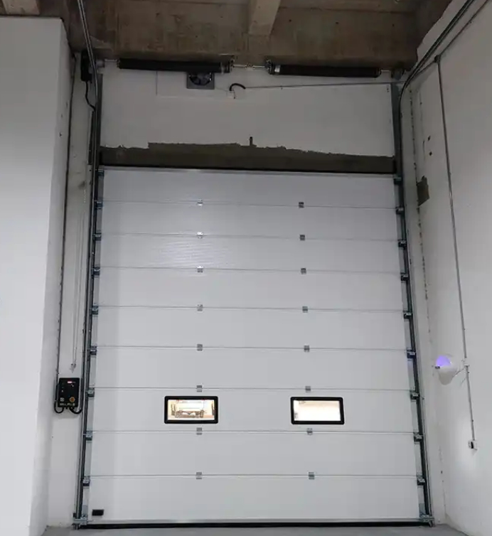 Best Industrial Door Manufacturer Direct Supply Sectional Steel Doors Lift Door with Foam-Filled Insulation and Automatic Formed Design