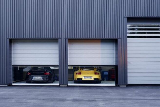 Alüminyum Alaşımlı Motor Gücü 075KW Alüminyum Yüksek Hızlı Sarmal Kapı Otomatik Yalıtımlı Isı Yalıtımlı Yükselen Kapılar