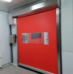 40mm ile 60mm Arasında Panel Kalınlığı Sunan, Düz veya Konturlu Panel Tasarımlı Vinil veya Fırçalı Yalıtımlı Bölmeli Kapılar, Depo İçin
